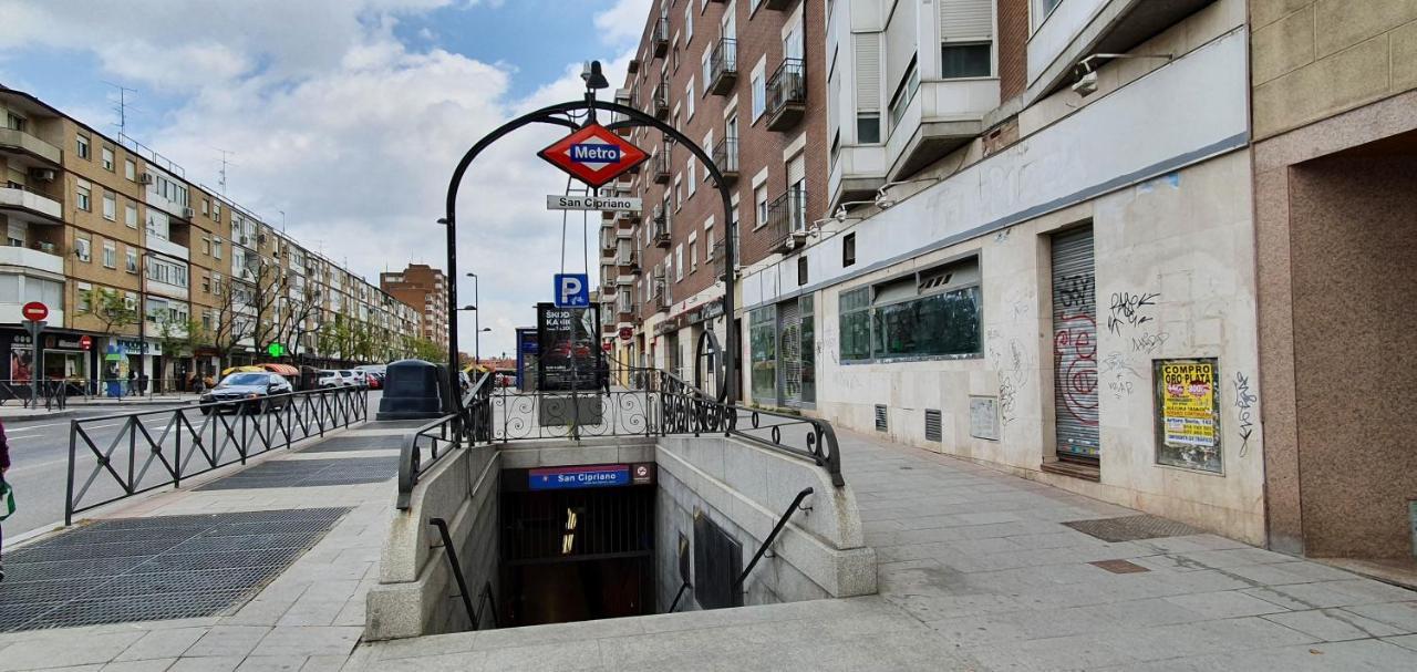 Residencial En Madrid Alquiler De Corta Estancia No Turistico Exterior photo